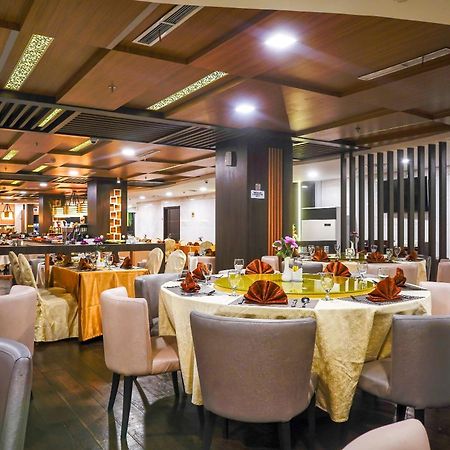 Nagoya Hill Hotel Batam Ngoại thất bức ảnh