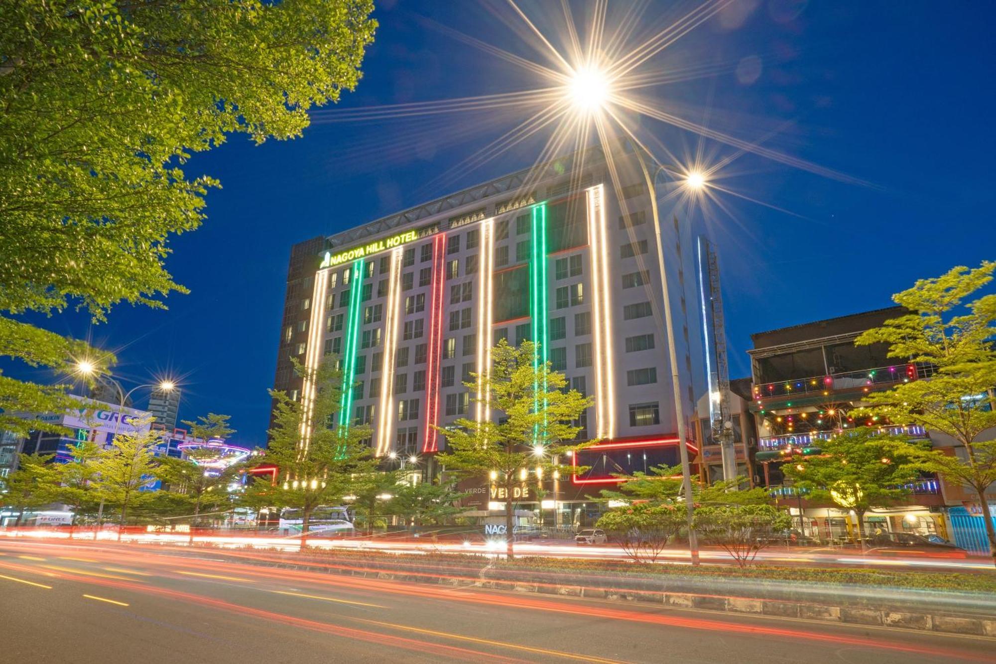 Nagoya Hill Hotel Batam Ngoại thất bức ảnh
