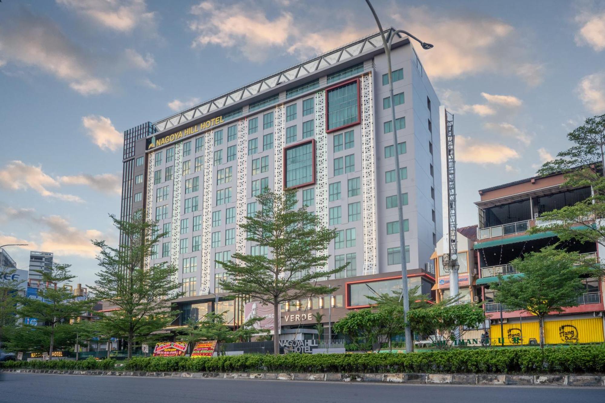Nagoya Hill Hotel Batam Ngoại thất bức ảnh