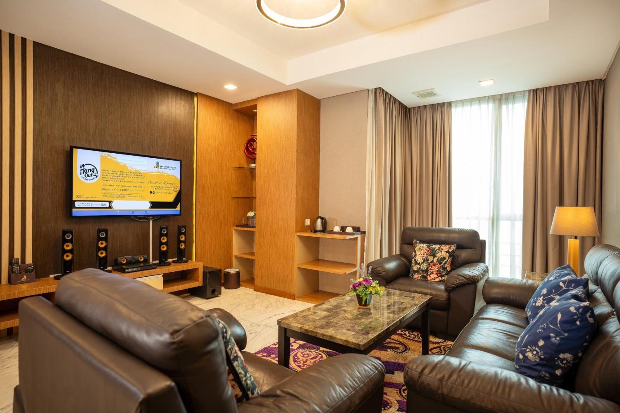 Nagoya Hill Hotel Batam Ngoại thất bức ảnh