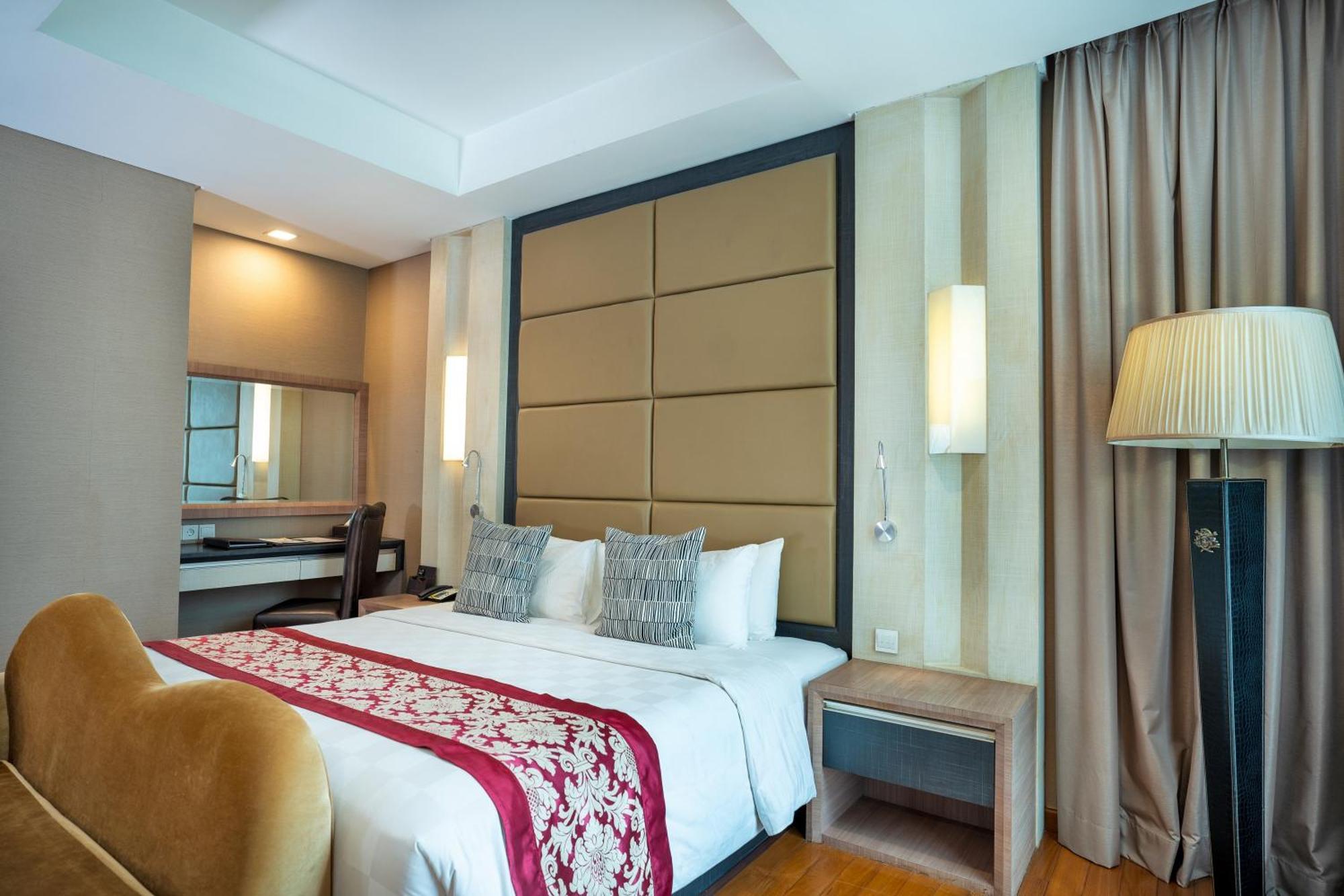 Nagoya Hill Hotel Batam Ngoại thất bức ảnh