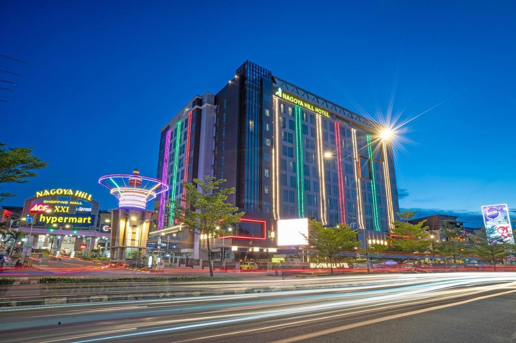 Nagoya Hill Hotel Batam Ngoại thất bức ảnh