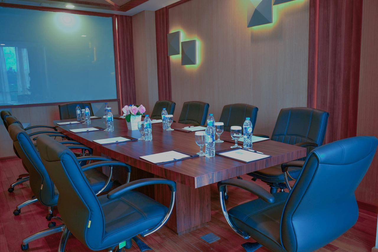 Nagoya Hill Hotel Batam Ngoại thất bức ảnh