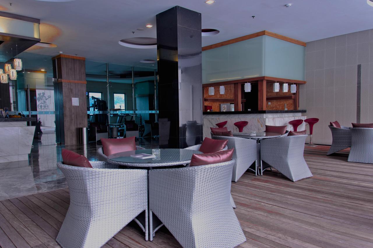 Nagoya Hill Hotel Batam Ngoại thất bức ảnh